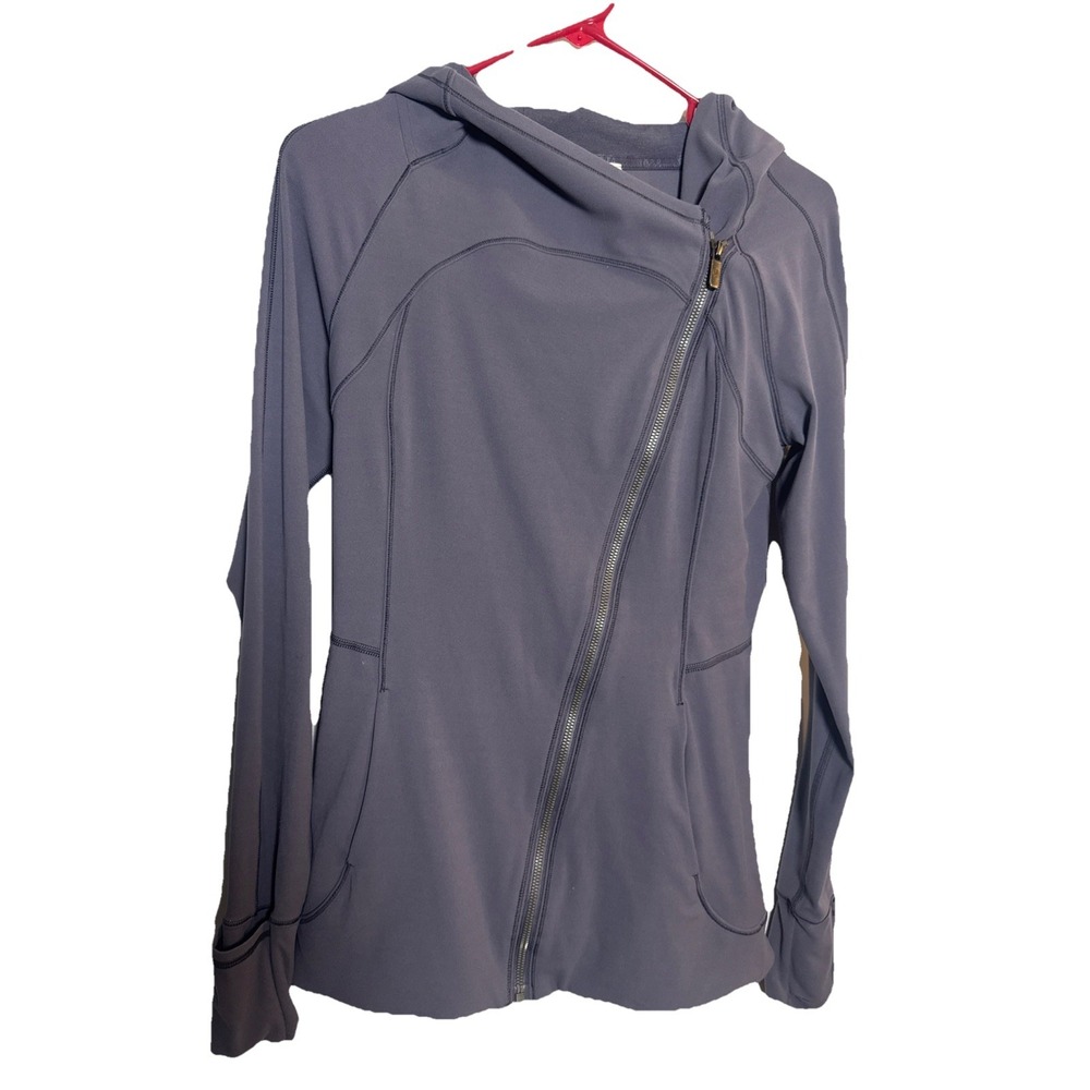 Lululemon Women's Size 6 Asym Zip Jacket Purple‎ Nylon Lycra Coolmax Thumbholes